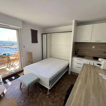 Studio Cabine Au Cap D'Agde Avec Climatisation Et Parking - Fr-1-702-67 شقة