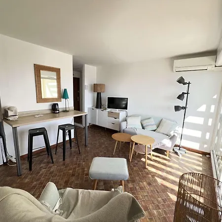 Studio-cabine 23m², Clim, Parking, Lave-linge, Cap D'agde - Fr-1-702-67 Apartment *